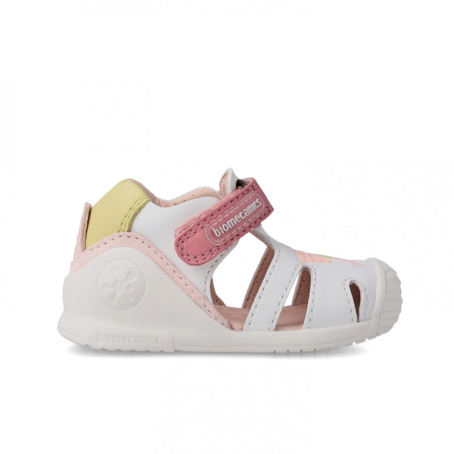 First Steps Biomecanics | First Steps Sandals